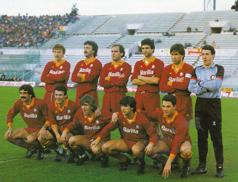 Una formazione della Roma 1985/86