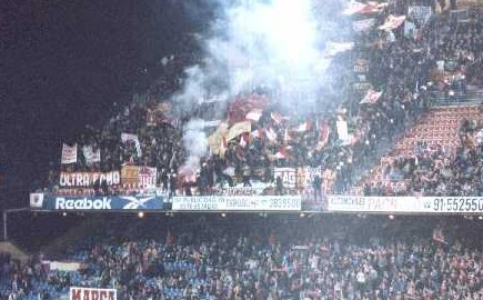 I TIFOSI DELLA ROMA A MADRID PER ATLETICO MADRID -ROMA DI COPPA UEFA NELLA STAGIONE 1998-99