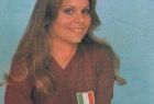 Silvia Dinisio posa con la maglia della Roma